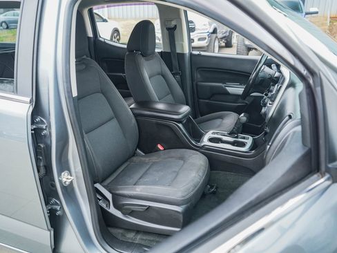 Used 2018 Chevrolet Colorado LT image 11