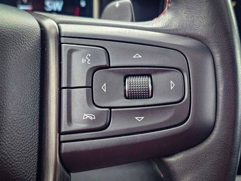 Used 2024 GMC Sierra 1500 AT4X image 24