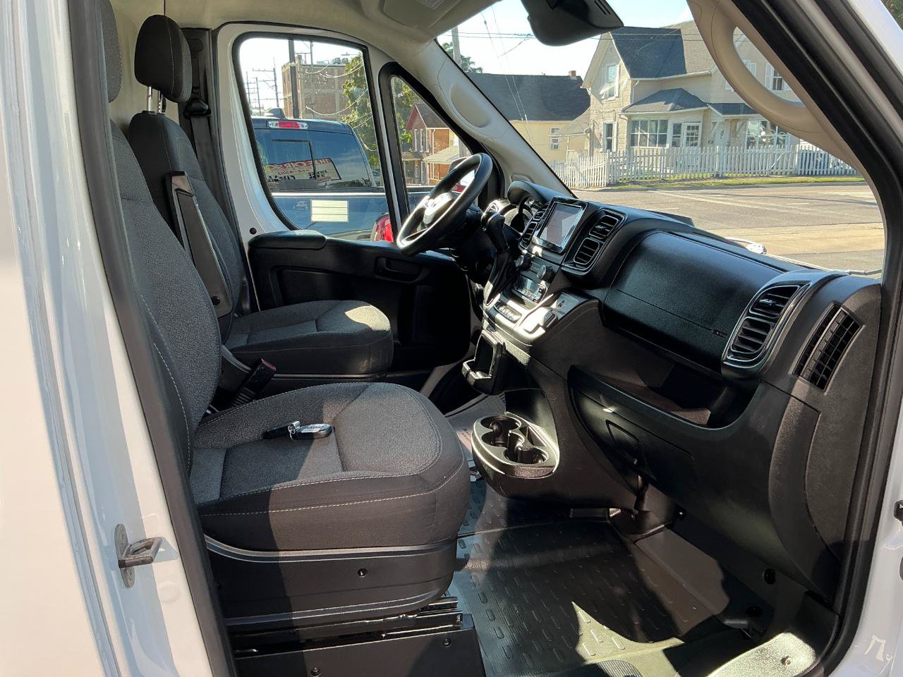 Used 2024 RAM ProMaster 2500 FWD image 21