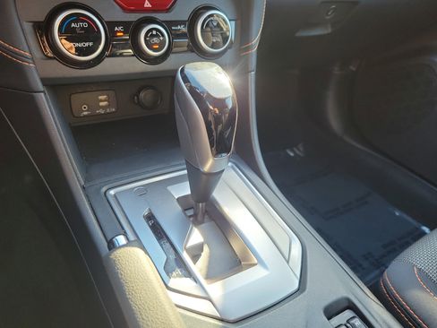 Used 2023 Subaru Crosstrek 2.0i Premium image 22