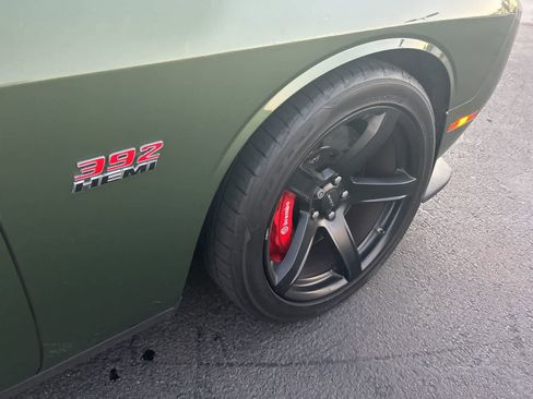 Used 2018 Dodge Challenger SRT w/ Technology Group image 31