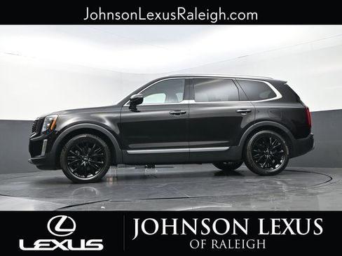 Used 2022 Kia Telluride SX w/ Towing Package FWD image 23