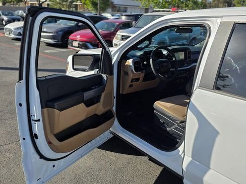 Used 2023 Ford F150 XLT image 38