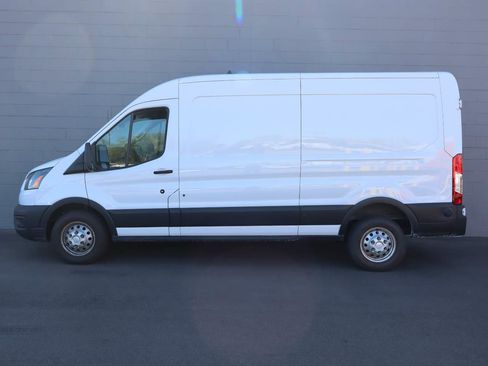 Used 2024 Ford Transit 250 148 Medium Roof Extended AWD image 2