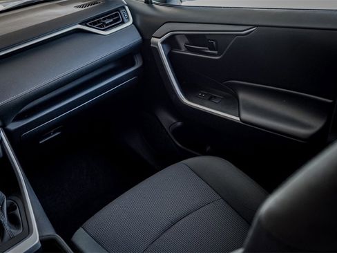 Used 2024 Toyota RAV4 LE image 26