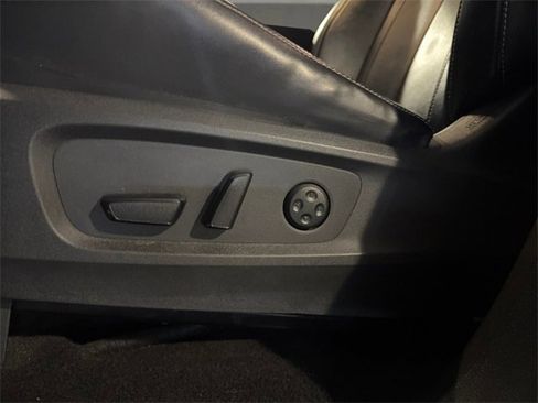 Used 2023 INFINITI QX60 Luxe image 10