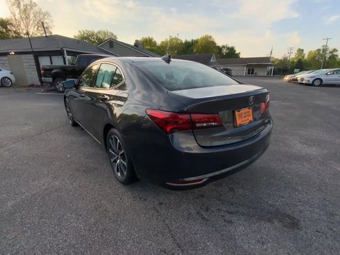 Used 2016 Acura TLX V6 SH-AWD w/ Technology Pkg image 6
