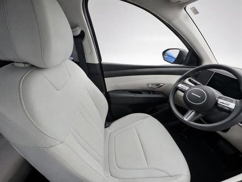 Used 2025 Hyundai Tucson SEL AWD/4WD image 18