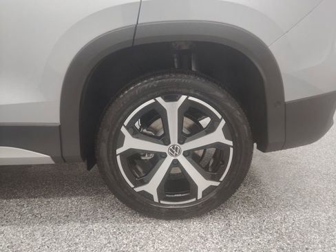 New 2026 Volkswagen Tiguan SE AWD/4WD image 6