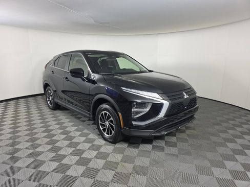 Used 2022 Mitsubishi Eclipse Cross ES image 7