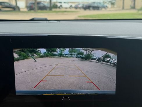 Used 2025 Buick Encore GX Preferred image 24