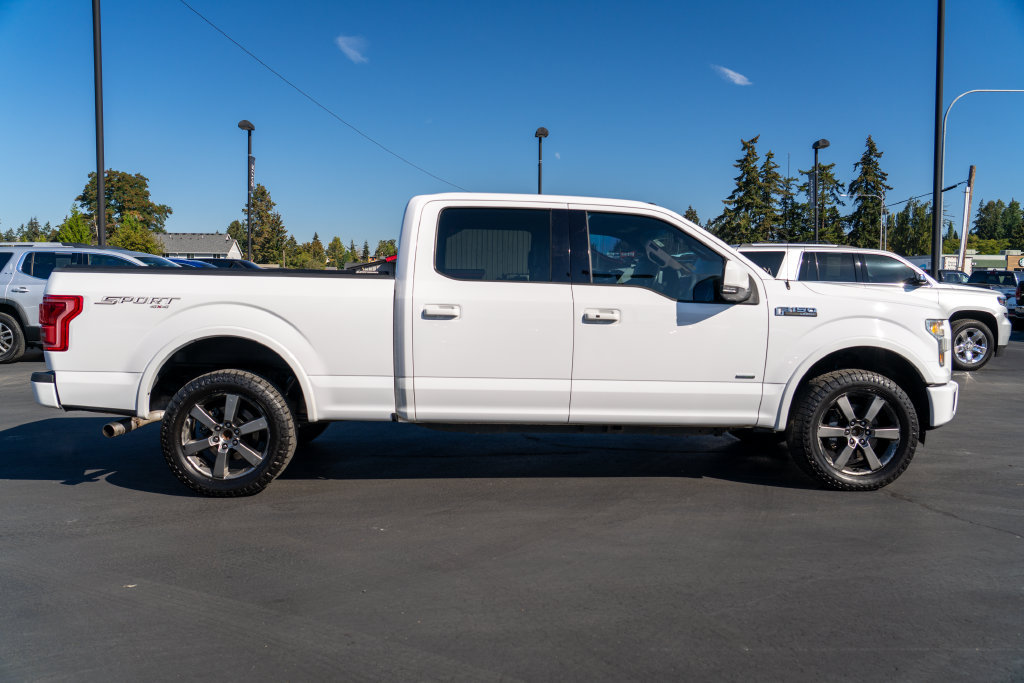 Used 2016 Ford F150 Lariat w/ Equipment Group 501A Mid AWD/4WD image 6