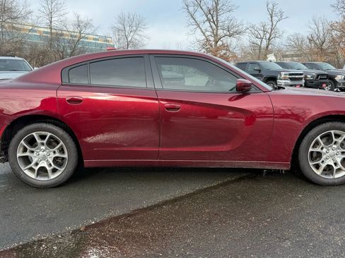 Used 2017 Dodge Charger SXT w/ AWD Plus Group image 11