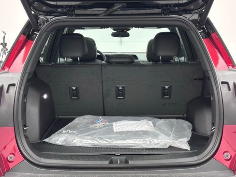 New 2026 GMC Terrain Elevation w/ Elevation Premium Package image 9