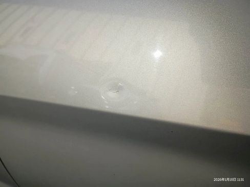 Used 2010 Mercedes-Benz GLK 350 4MATIC image 26