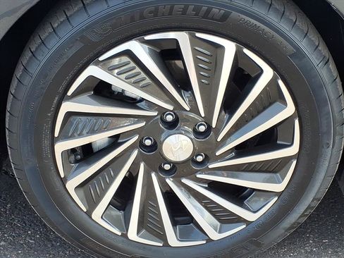 Certified 2021 Hyundai Sonata Limited image 9