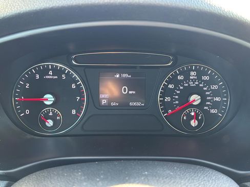 Used 2020 Kia Sorento LX w/ LX I4 Convenience Package image 34