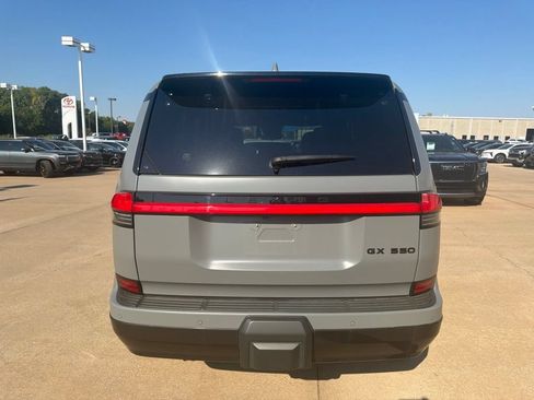 Used 2024 Lexus GX 550 w/ Accessory Package (Z1) AWD/4WD image 4