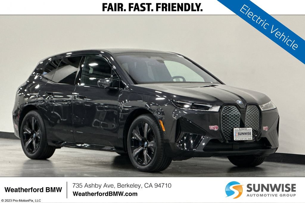 Used 2024 BMW iX xDrive50 w/ Sport Package AWD/4WD image 1
