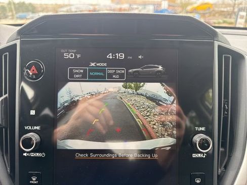 Used 2025 Subaru Crosstrek 2.0i Premium image 31