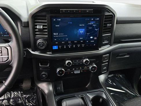 Used 2024 Ford F150 XLT w/ Equipment Group 302A MID RWD image 26