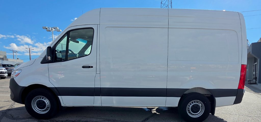 Used 2026 Mercedes-Benz Sprinter 2500 image 6