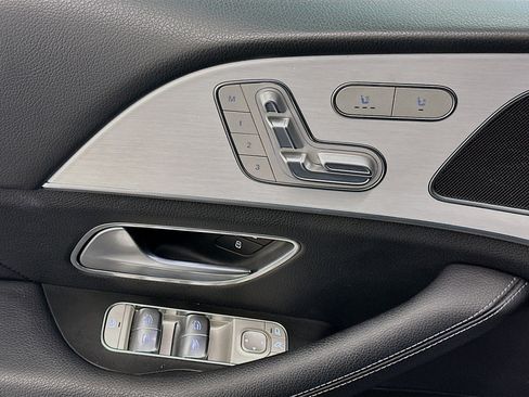 Used 2024 Mercedes-Benz GLE 350 4MATIC image 15