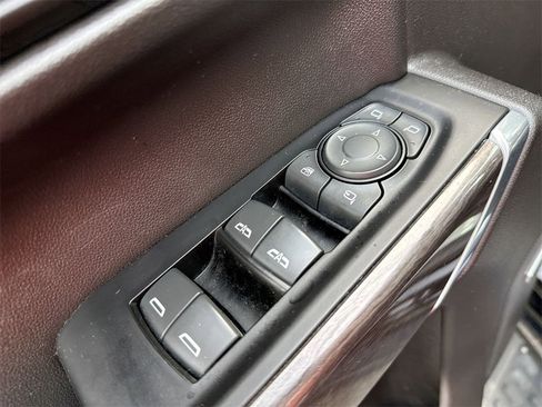 Used 2019 Chevrolet Silverado 1500 LTZ w/ LTZ Premium Package image 13