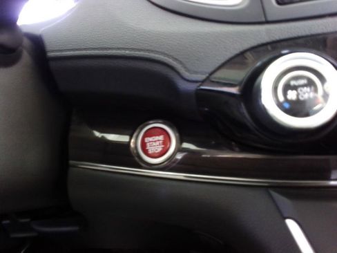 Used 2016 Honda CR-V EX-L image 14