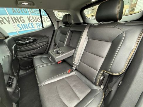 Used 2024 GMC Terrain AT4 image 31