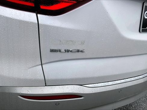 Used 2018 Buick Enclave Premium w/ Experience Buick Package image 30