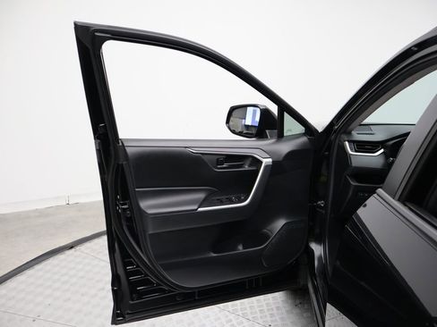 Certified 2020 Toyota RAV4 LE image 16