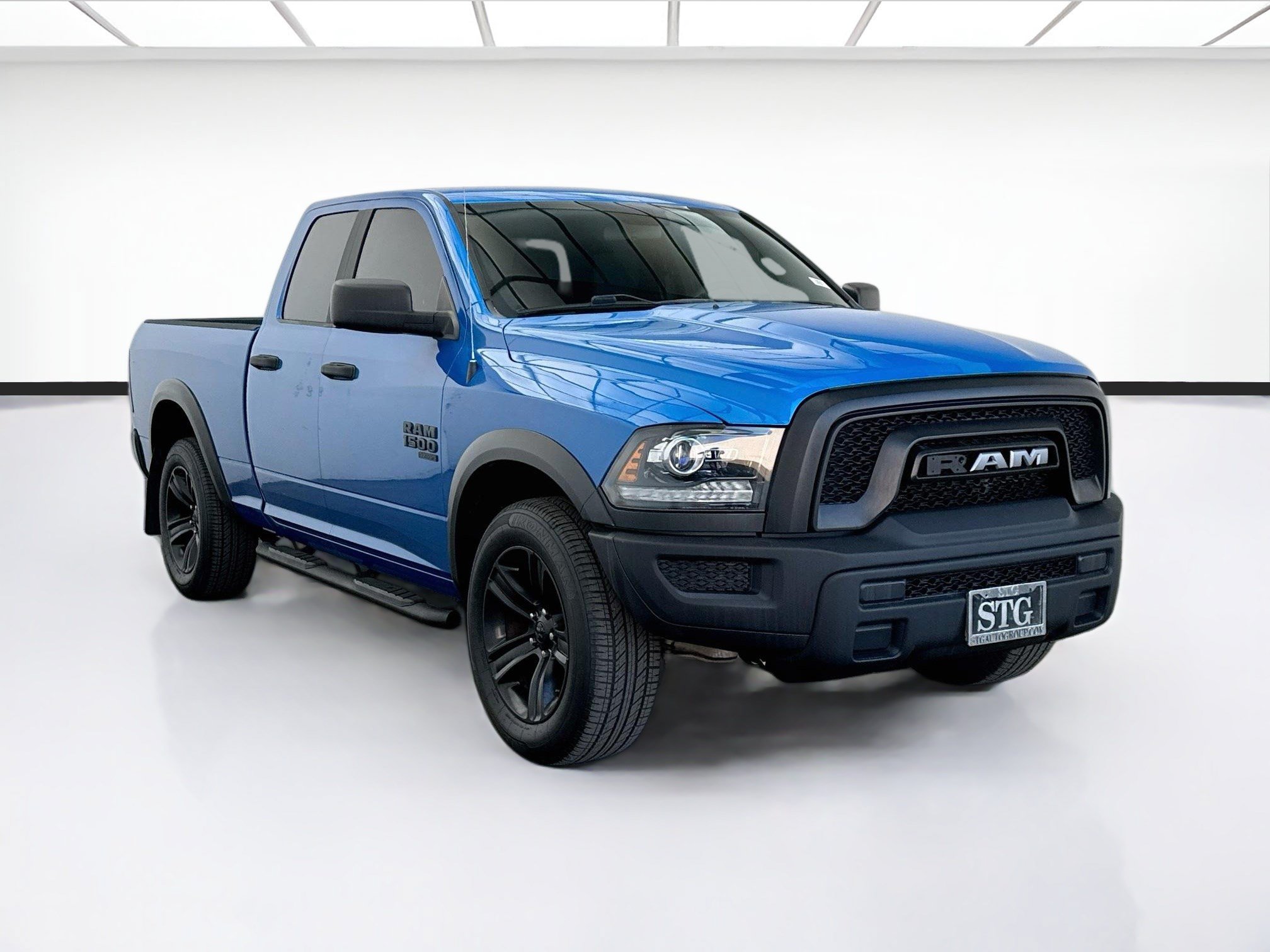 Used 2022 RAM 1500 Warlock AWD/4WD image 3