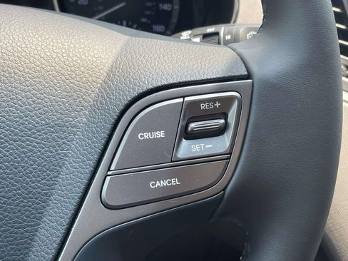 Used 2017 Hyundai Santa Fe Sport 2.0T FWD image 22