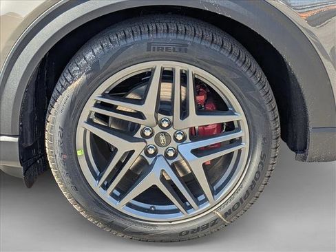 New 2026 Ford Explorer ST w/ Sun And Sound Package image 9