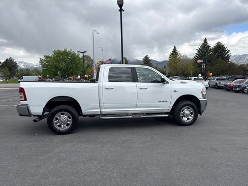 Used 2022 RAM 2500 Big Horn AWD/4WD image 4