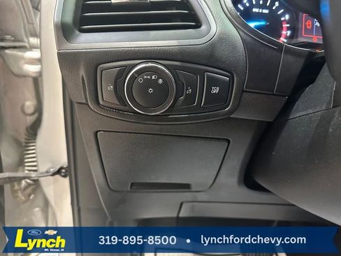 Used 2019 Ford Edge SE AWD/4WD image 14