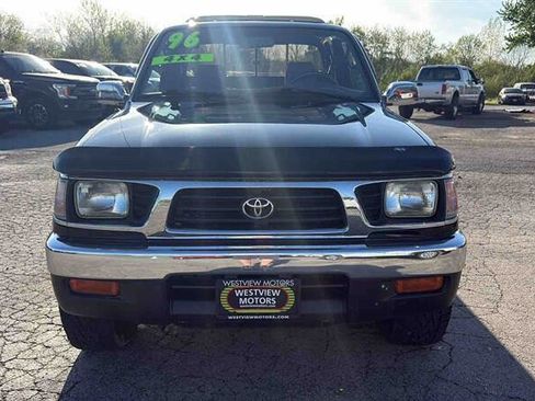 Used 1996 Toyota Tacoma SR5 AWD/4WD image 3