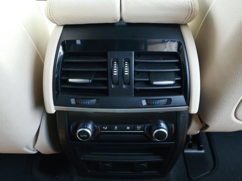 Used 2018 BMW X5 xDrive40e image 34