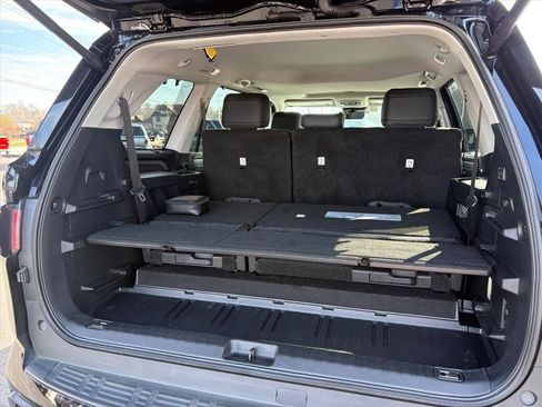Used 2023 Toyota Sequoia Limited image 29