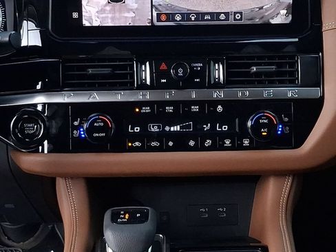New 2026 Nissan Pathfinder Platinum w/ Cargo Package FWD image 5