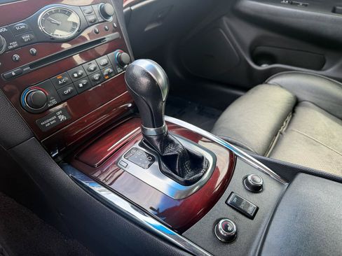 Used 2011 INFINITI G37 x Sedan w/ Premium Pkg AWD/4WD image 16