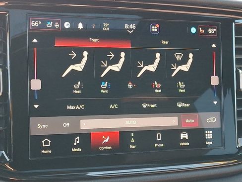 Used 2023 Dodge Durango GT AWD/4WD image 19