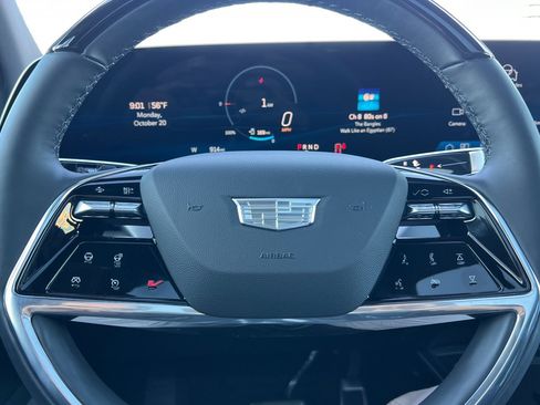 Used 2026 Cadillac Vistiq Sport w/ LPO, Floor Liner Package image 35