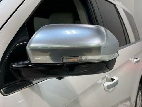 Used 2019 Ford Expedition Platinum image 11