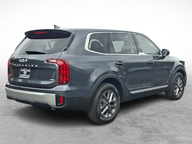 Used 2023 Kia Telluride LX AWD/4WD image 6