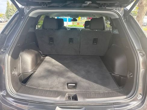 Used 2022 Chevrolet Blazer LT image 34