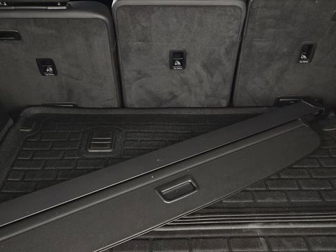 Used 2021 Audi Q7 3.0T Prestige image 31