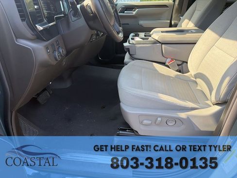 Used 2025 Chevrolet Silverado 1500 LT RWD image 5