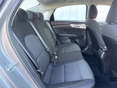 Used 2024 Kia Forte LXS image 28